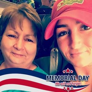 Meet your Posher, Cindy